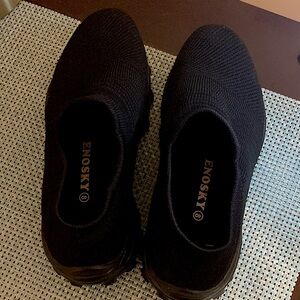 Slip on stretch walking ortho friendly sneakers/walking shoes